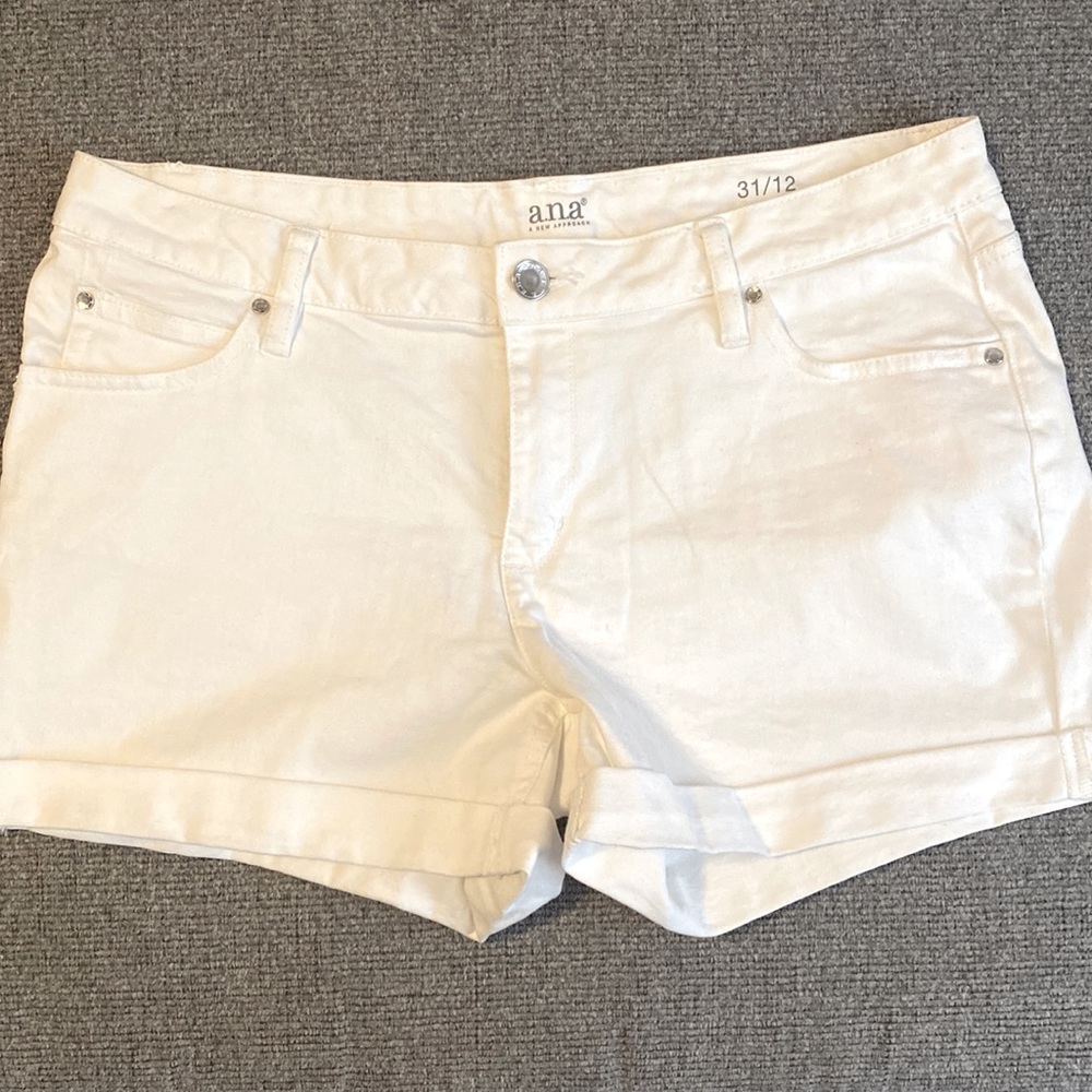 White jean shorts